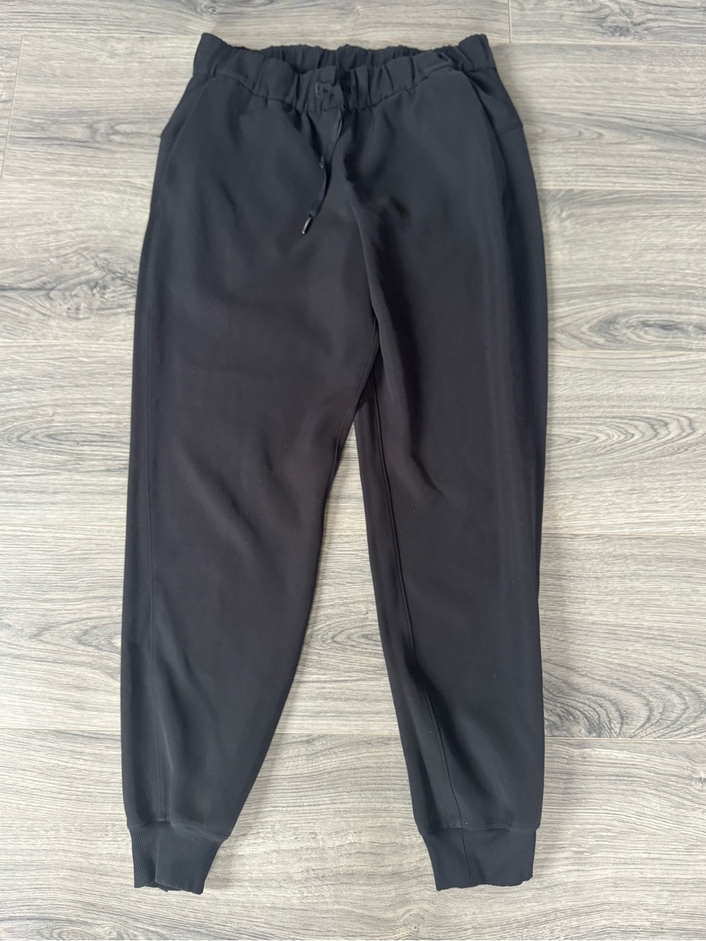 Lululemon On The Fly Joggers (Woven) 28”